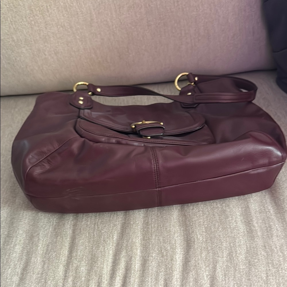 Coach Plum Purple Leather Shoulder Bag NEVER WORN - Picture 5 of 6